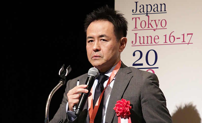 国内外の講演に招かれる歯科医師